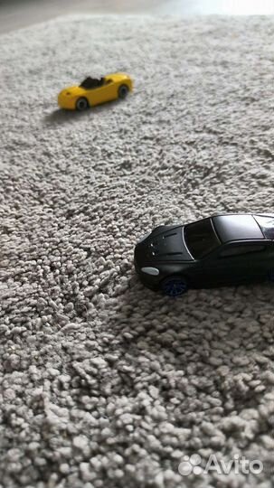 Продаю машинки для детей 0-99