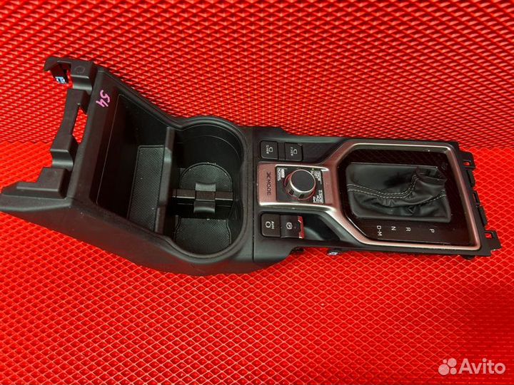 Консоль АКПП Subaru Forester SKE FB20-MA1 2019