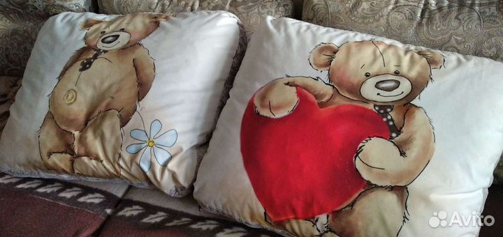 Подушка для дивана