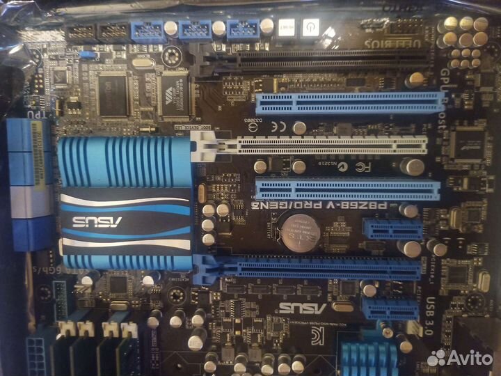 Материнская плата с процессором