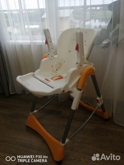 Детский стульчик для кормления