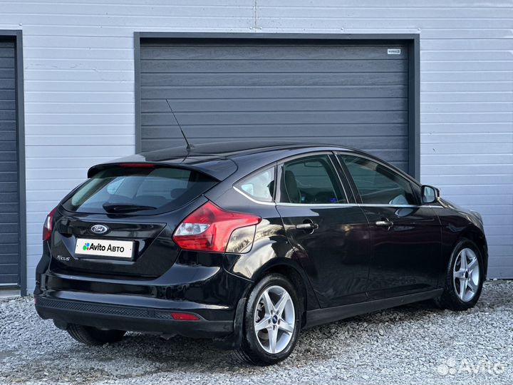 Ford Focus 1.6 МТ, 2012, 203 211 км