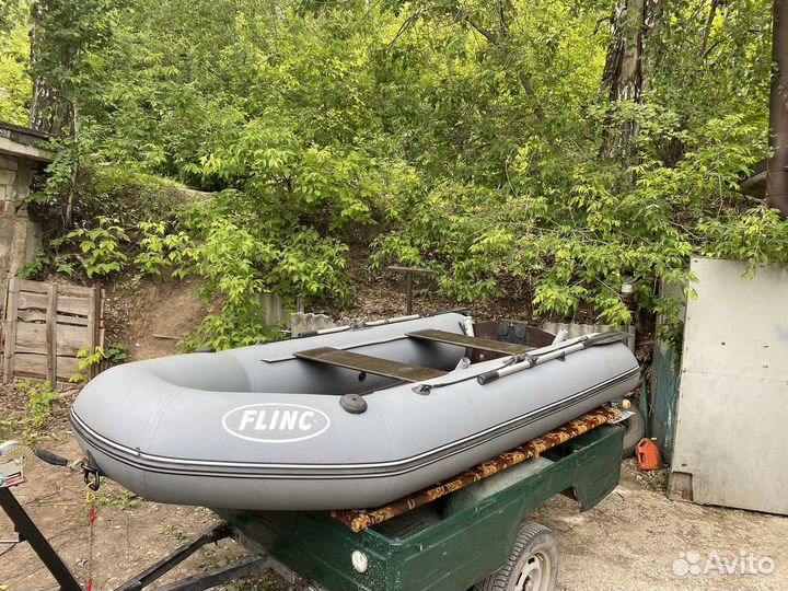Лодка Flinc