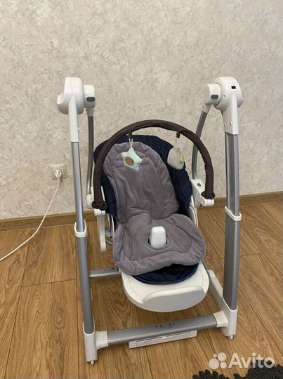 Стульчик для кормления и Электрокачели 3 в 1