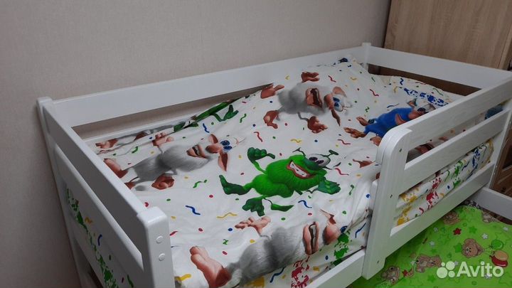 Выдвижная кроватка для двоих детей Матрешка