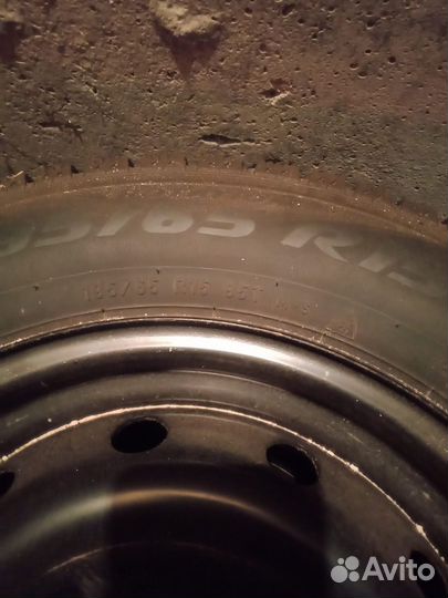 Pirelli 176A2 CE11 TL 195/65 R15