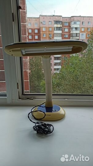 Лампа настольная