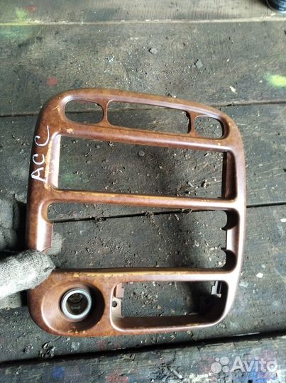 Рамка магнитолы Hyundai accent 1