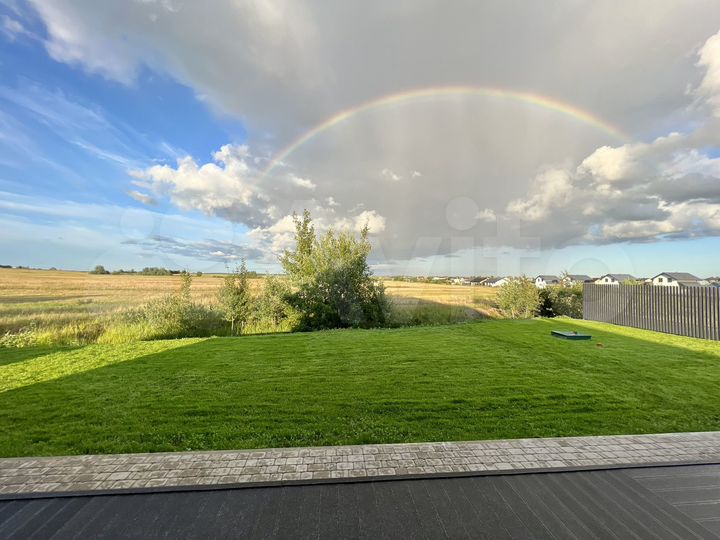 Дом 230 м² на участке 10 сот.