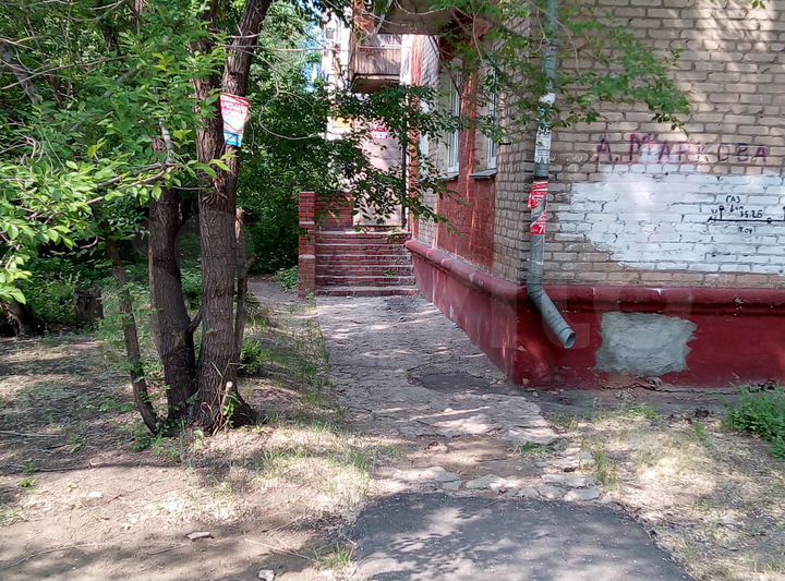 Парикм-я, офис, пекарня, кальян, пиво 44 м²