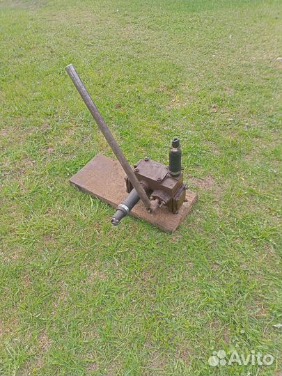 Насос ручной СССР