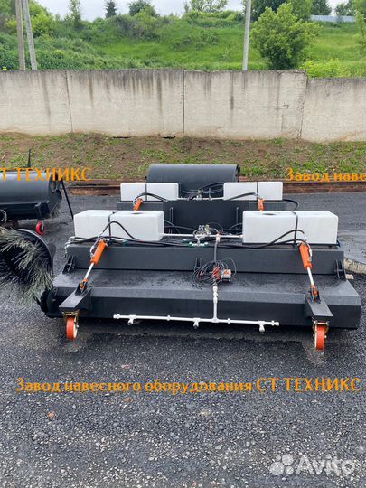 Щетка с бункером на трактор мтз 82