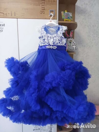 Очень красивое платье облачко для девочки