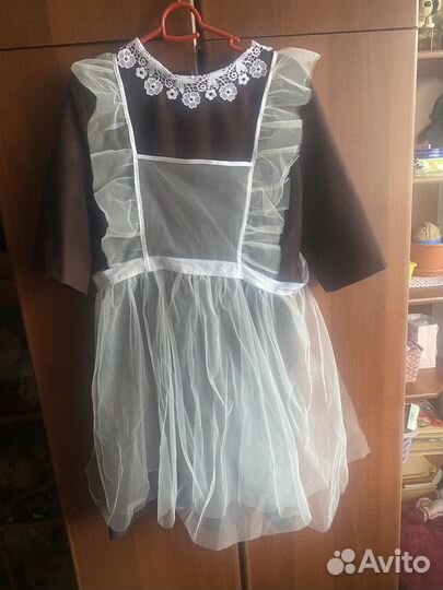 Платье школьное