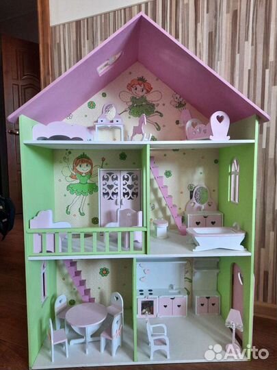 Домик кукольный