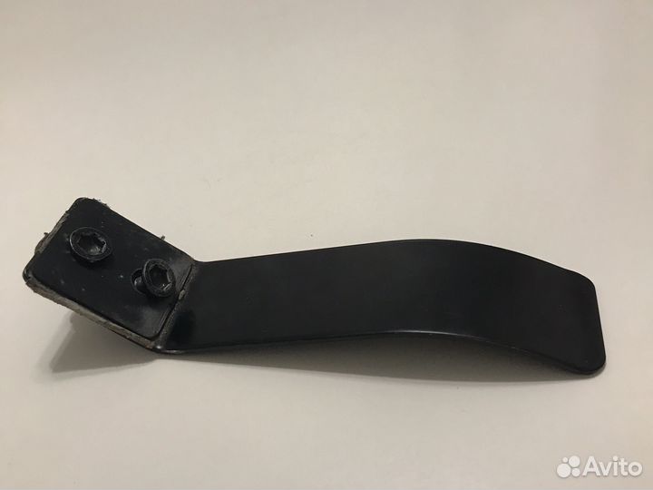 Тормоз для трюкового самоката