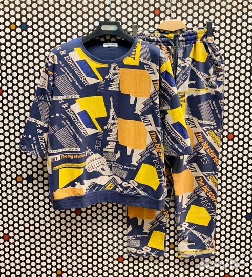 Костюм новый р.52 - 56