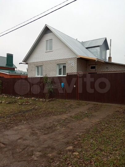 Дом 160 м² на участке 8 сот.