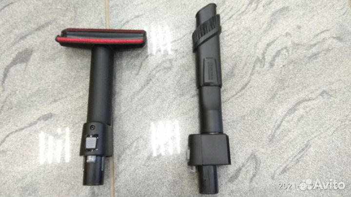 Пылесос аккумуляторный Karcher VC 4s Cordless