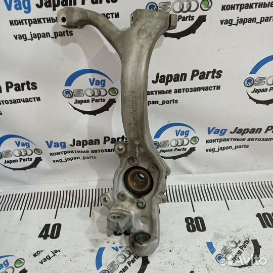 Кулак поворотный передний левый Audi A6 C6 BVJ