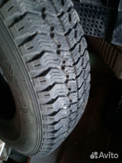 Yokohama Ice Guard Studless IG50 195/80 R15