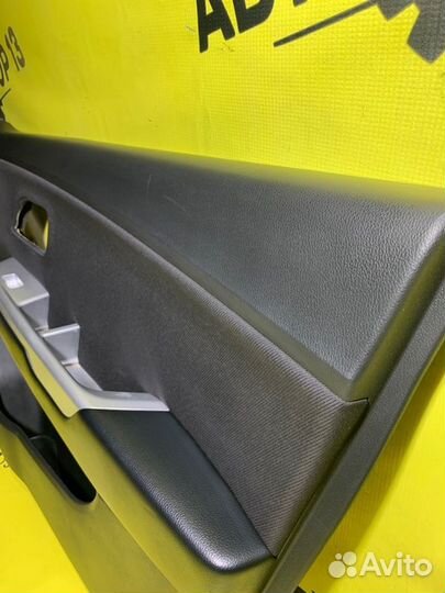 Обшивка двери передняя правая Kia Rio 3 QB G4FC