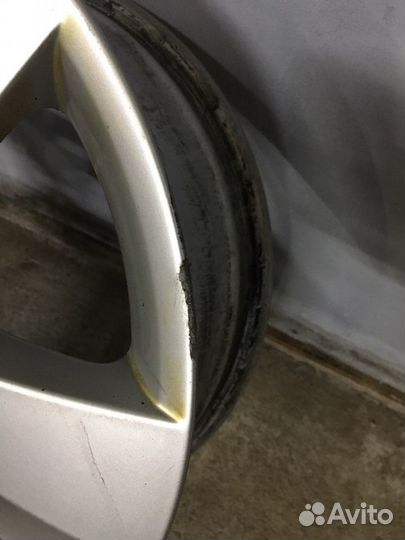 Диск литой R16 Skoda Octavia A7 5E0601025CD