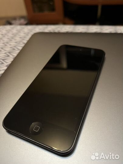 Плеер iPod touch 6