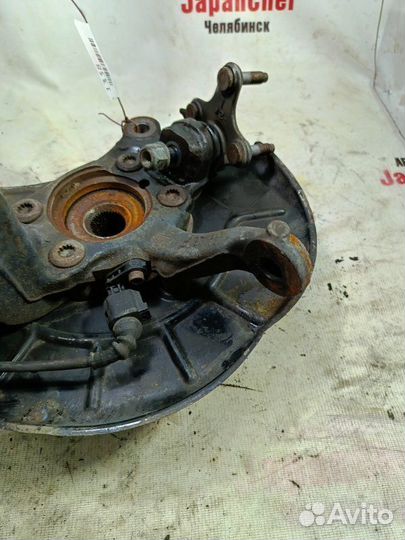 Кулак поворотный передний левый Volkswagen Golf