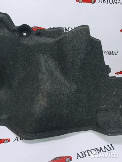 Обшивка багажника левая Toyota Corolla E150