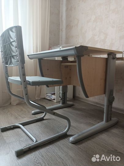 Парта (стол+стул) для школьника