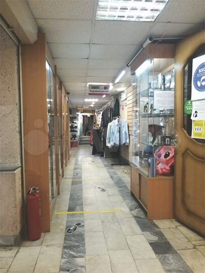 Сдам торговое помещение, 16 м²