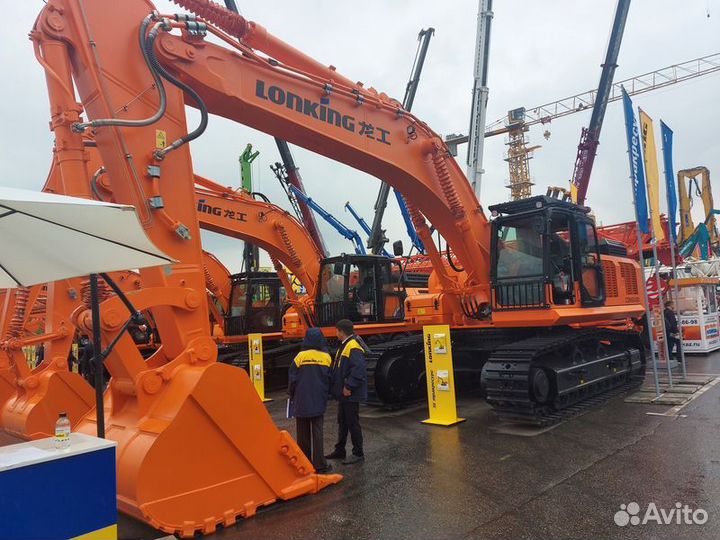 Гусеничный экскаватор Lonking CDM6490, 2024