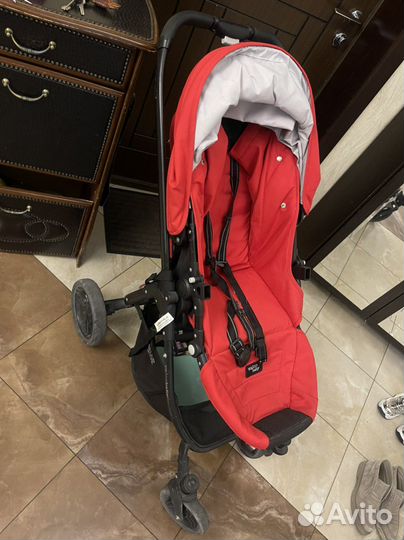 Коляска, состояние новой
