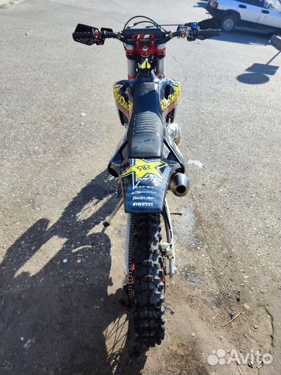 Мотоцикл кросс