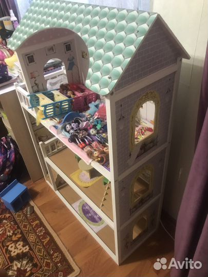 Домик деревянный для кукол