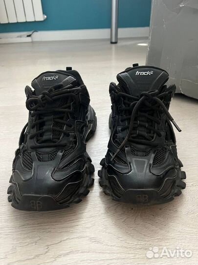 Balenciaga track 2