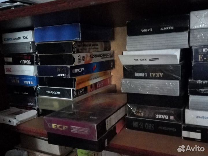 Кассеты для видеомагнитофона б/у