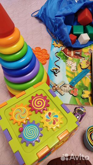 Развивающие игрушки пакетом