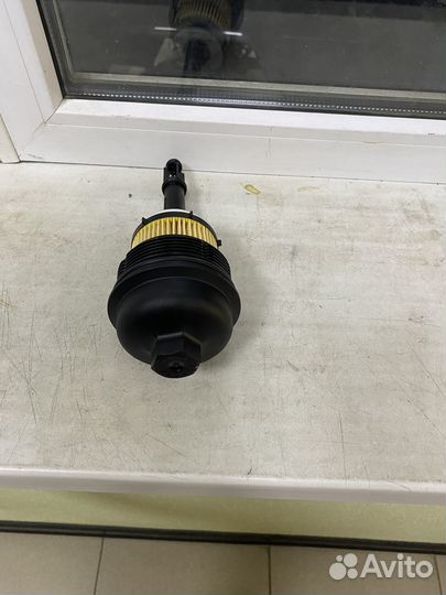 Mercedes-Benz A2701800300 Крышка масляного фильтра