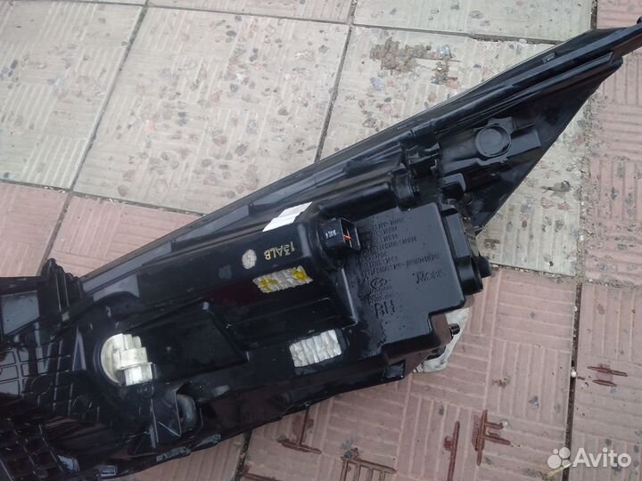 Hyundai Solaris фара оригинал