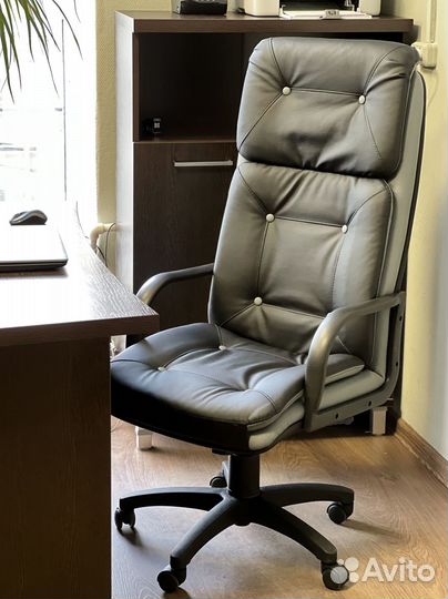 Кресло для офиса