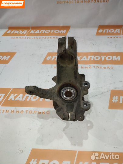 Кулак передний левый Ford Focus 3 2011