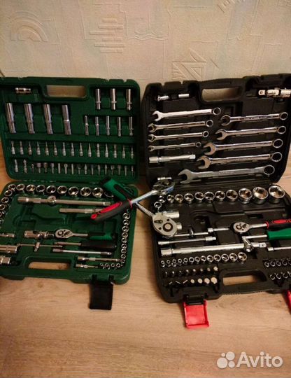 Набор инструментов для автомобиля