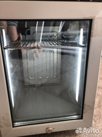 Минихолодильник Витрина для напитков