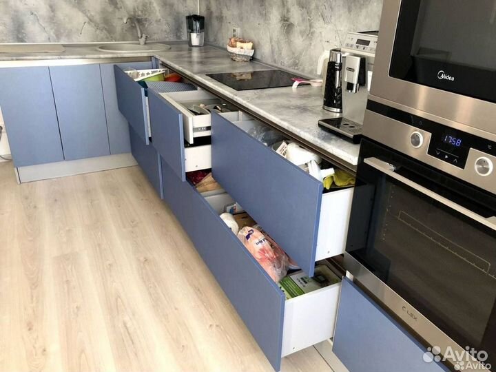 Кухонный гарнитур 