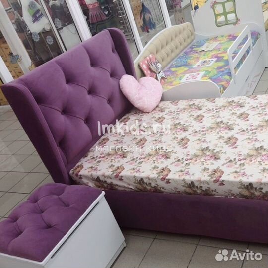 Подростковая мягкая кровать