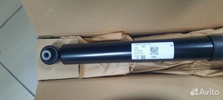 4M0616031AE Амортизатор задний для Q7