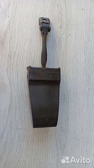 Ограничитель двери Skoda superb 2