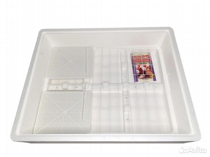 Инкубатор автоматический Несушка на 104 яйца